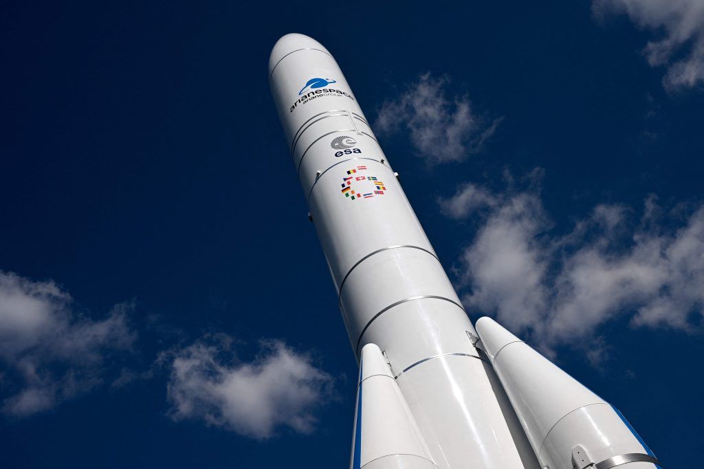 Lustenauer Hightech-Stickerei hebt ab wie Rakete