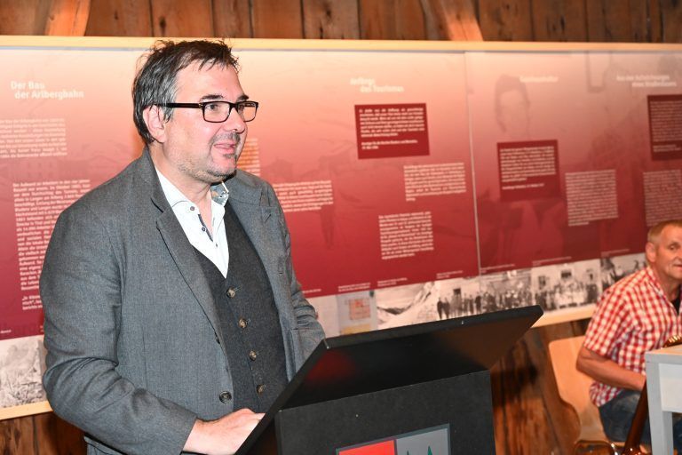 Ausstellungseröffnung Gasthäuser