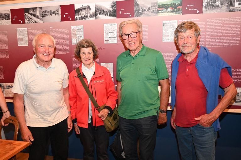 Ausstellungseröffnung Gasthäuser