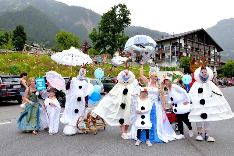 Sommerfasnat, Umzug vom Nannaree bis zum Valiseraparkplatz beim Silvretta Park