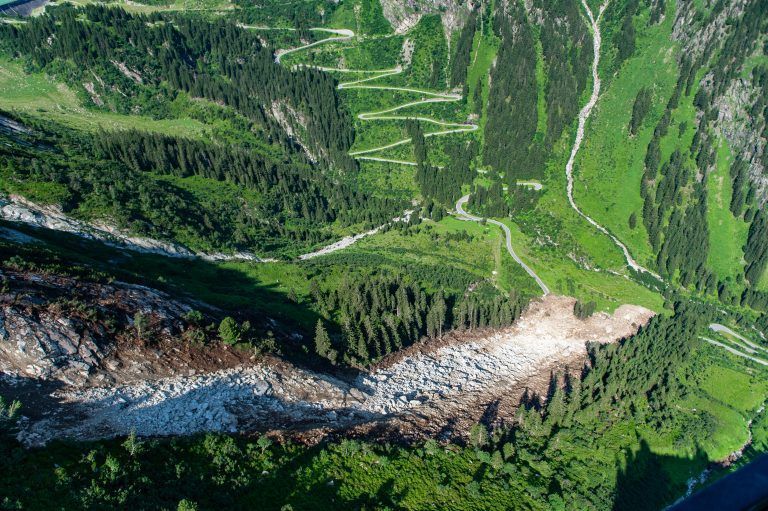 Silvretta Hochalpenstraße, Felssturz, Hubschrauberflug