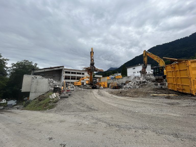 Volksschule Fellengatter, Abbruch, Bildungszentrum Fellengatter, Frastanz