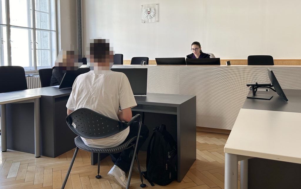 18-Jähriger bedroht Spitzenpolitiker per Direktnachricht