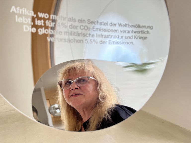 Ruth Schnell zeigt erlebbare Kunst