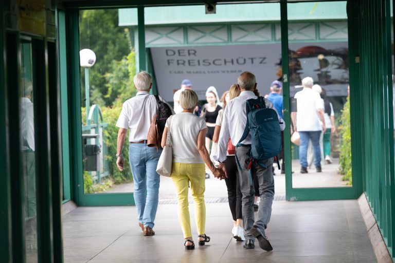 Schandfleck Bahnhof Festspiele