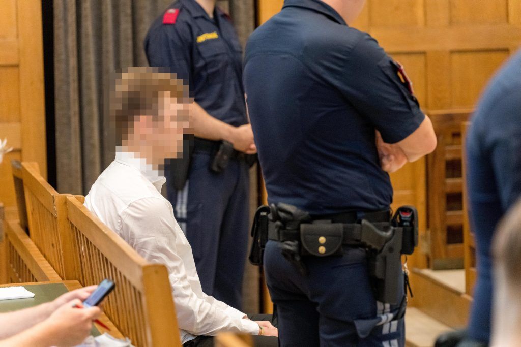 Der Zweitangeklagte: &#8220;Ich hatte eine Riesenangst, dass er auch mich tötet!&#8221;