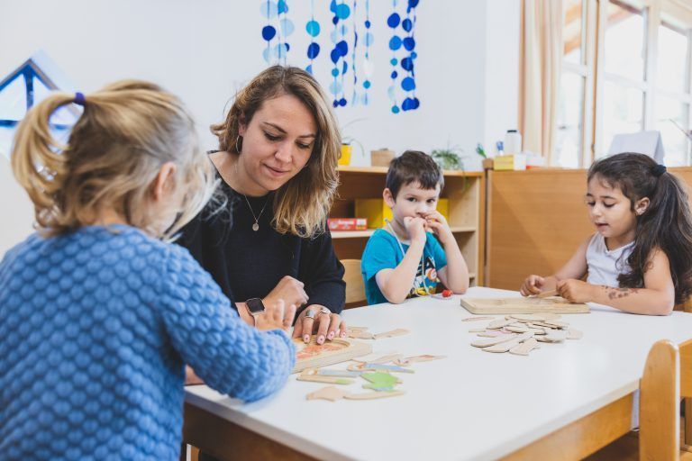 Umfrage zur Kinderbetreuung in Feldkirch