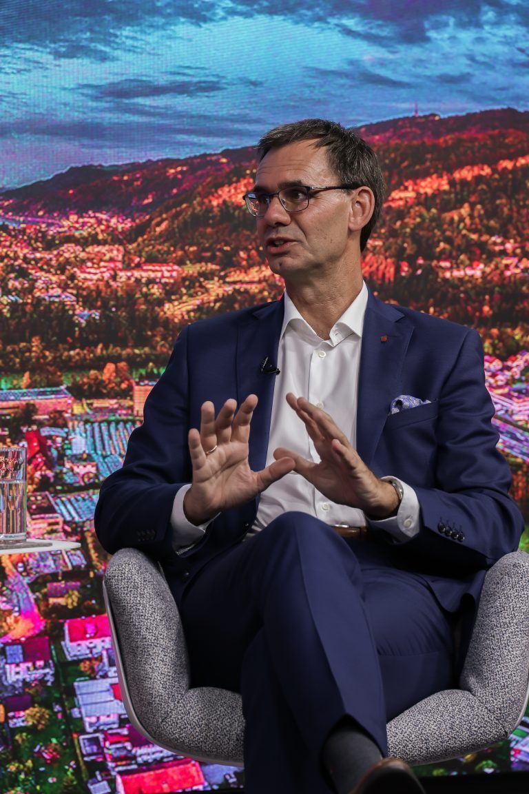 Sommergespräche, Fotos vom Sommergespräch mit Markus Wallner. Interview führen Isabel und Birgit.