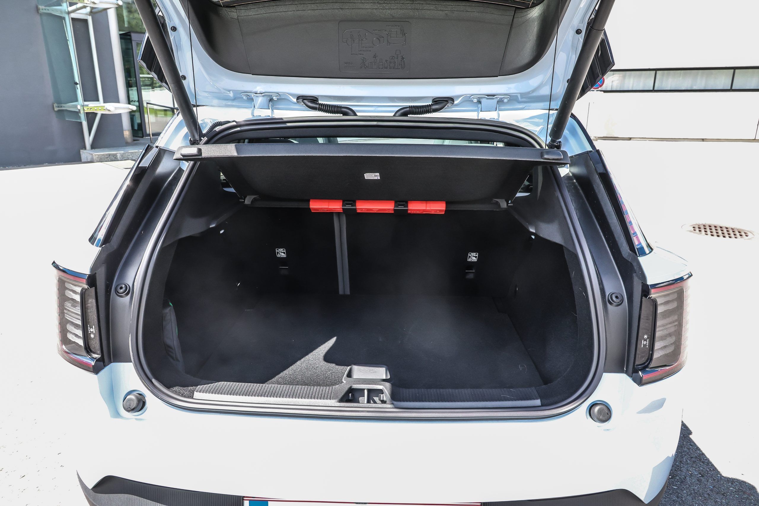 auto, autotest volvo ex30