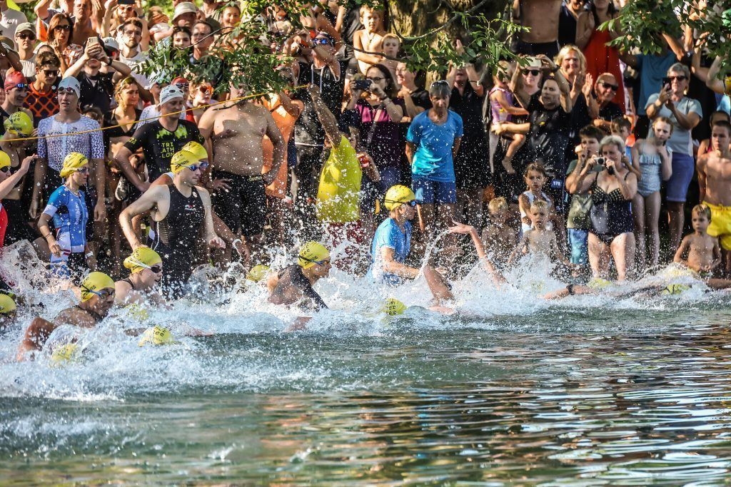 Ein Volksfest für die Triathleten