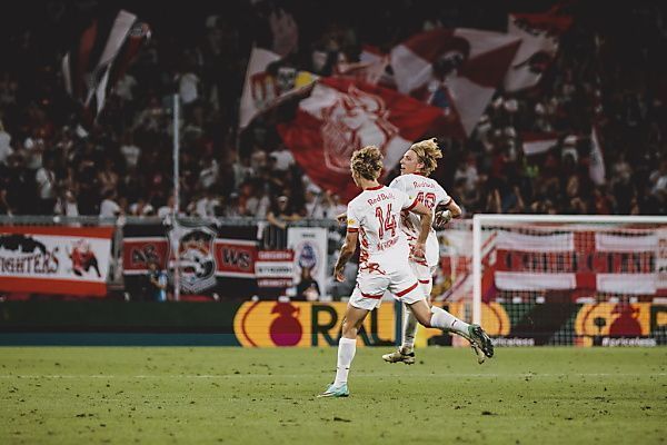 Salzburg in 3. CL-Quali-Runden-Hinspiel 2:1 gegen Twente