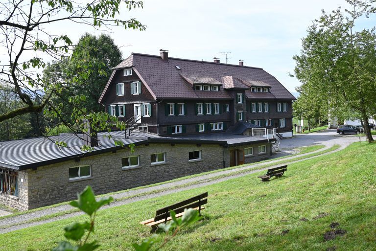 Der Kinderferienheim Oberbildstein wird jedes Jahr von vielen Kindern aus dem ganzen Land besucht. - Bullerbü-Idylle im Ferienheim Oberbildstein - Bullerbü-Idylle im Ferienheim Oberbildstein