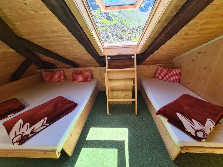 Tübinger Hütte, Eröffnungsfeier, Sanierung