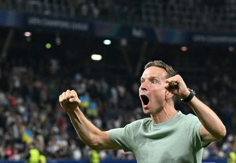 ABD0119_20240827 – SALZBURG –
STERREICH: Red Bull Salzburg-Trainer Pepijn Lijnders am Dienstag, 27. August 2024, nach Ende des Champions League/Play-off-Rckspiels zwischen Red Bull Salzburg und Dynamo Kiew in Salzburg. – FOTO: APA/BARBARA GINDL
