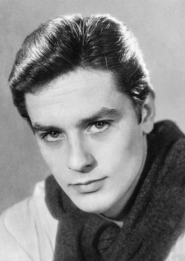 FILES-FRANCE-FILM-DELON