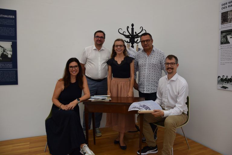 Vernissage zur Sommerausstellung „50 Jahre Rathaus Bludenz“ im Kunstraum Remise im Rahmen von „Bludenz 2024“