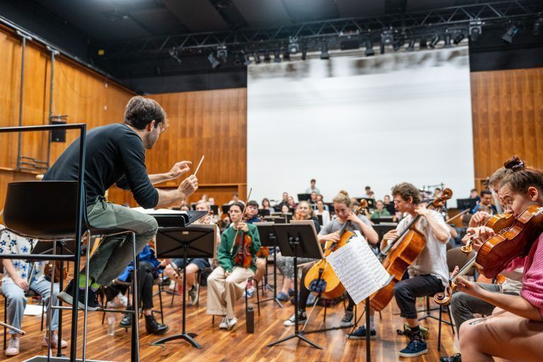 Pressetag II der Bregenzer Festspiele, Produktionen Hold Your Breath, Der Ehevertrag und Gianni Schicchi