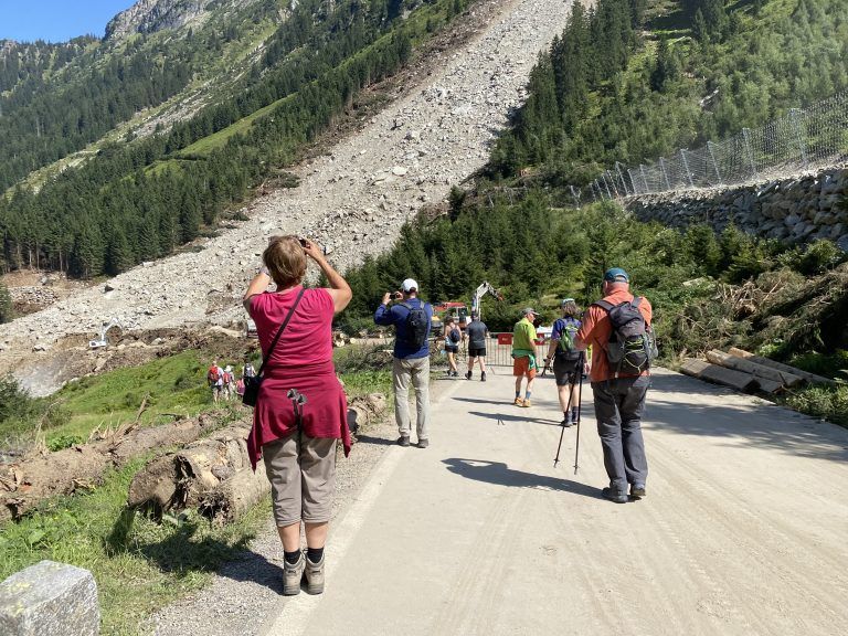 Silvretta Hochalpenstraße, Felssturz, Sperre, Aufräumarbeiten