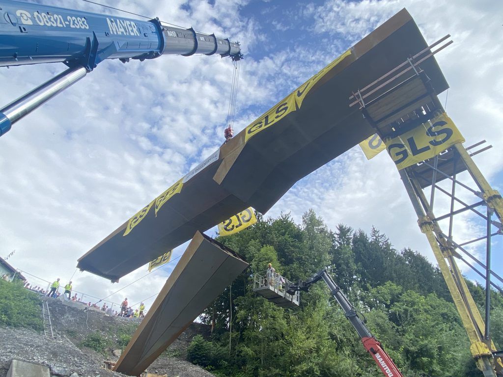 Eine neue Brücke über das Galgentobel