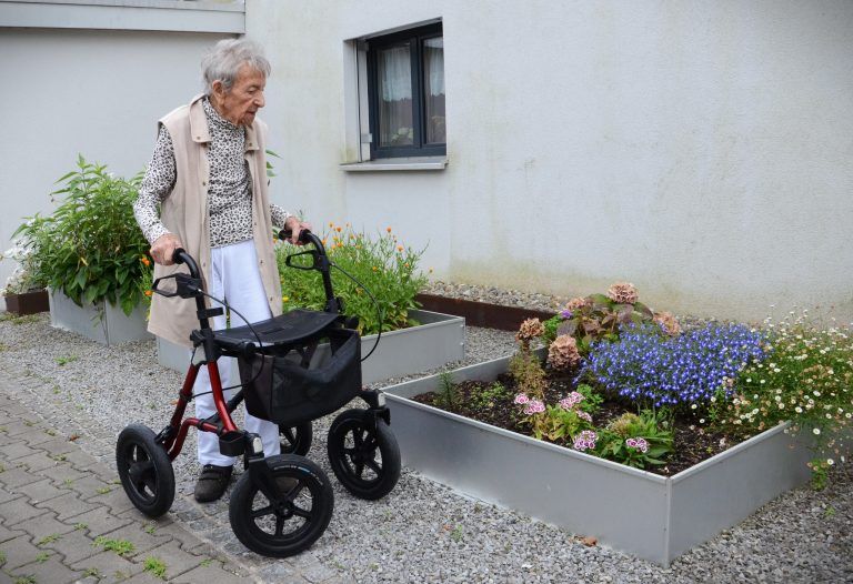 MENSCHEN VON NEBENAN