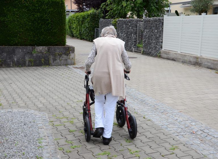 MENSCHEN VON NEBENAN