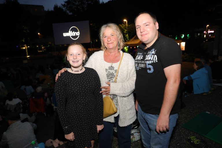 Zweites Tostner Sommerkino auf dem Kirchplatz
