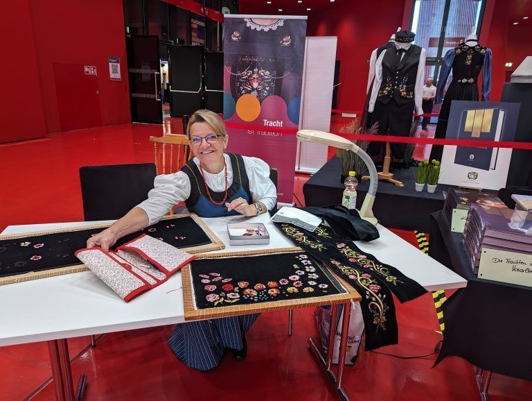 Petra Stemer, Stickerin, Montafoner Tracht, Vorarlbergerin des Tages