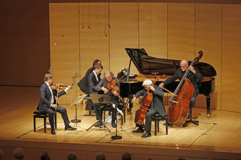 R. Capuçon, G. Caussé, C. Hagen, A. Posch, G. Bellom
