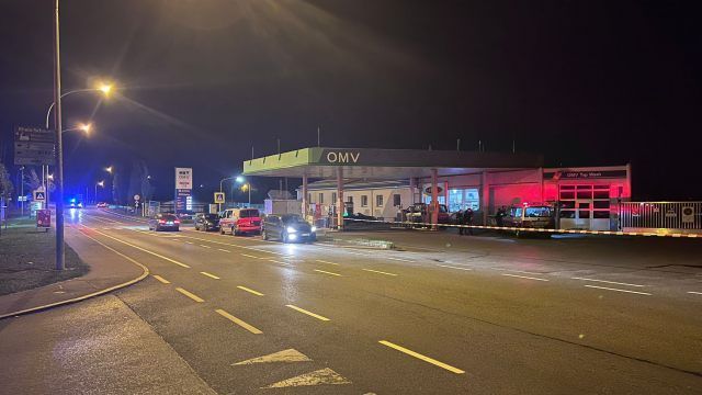 Unheimliche Serie von Raubüberfällen auf Tankstellen setzt sich fort: Jüngster Coup in Lustenau