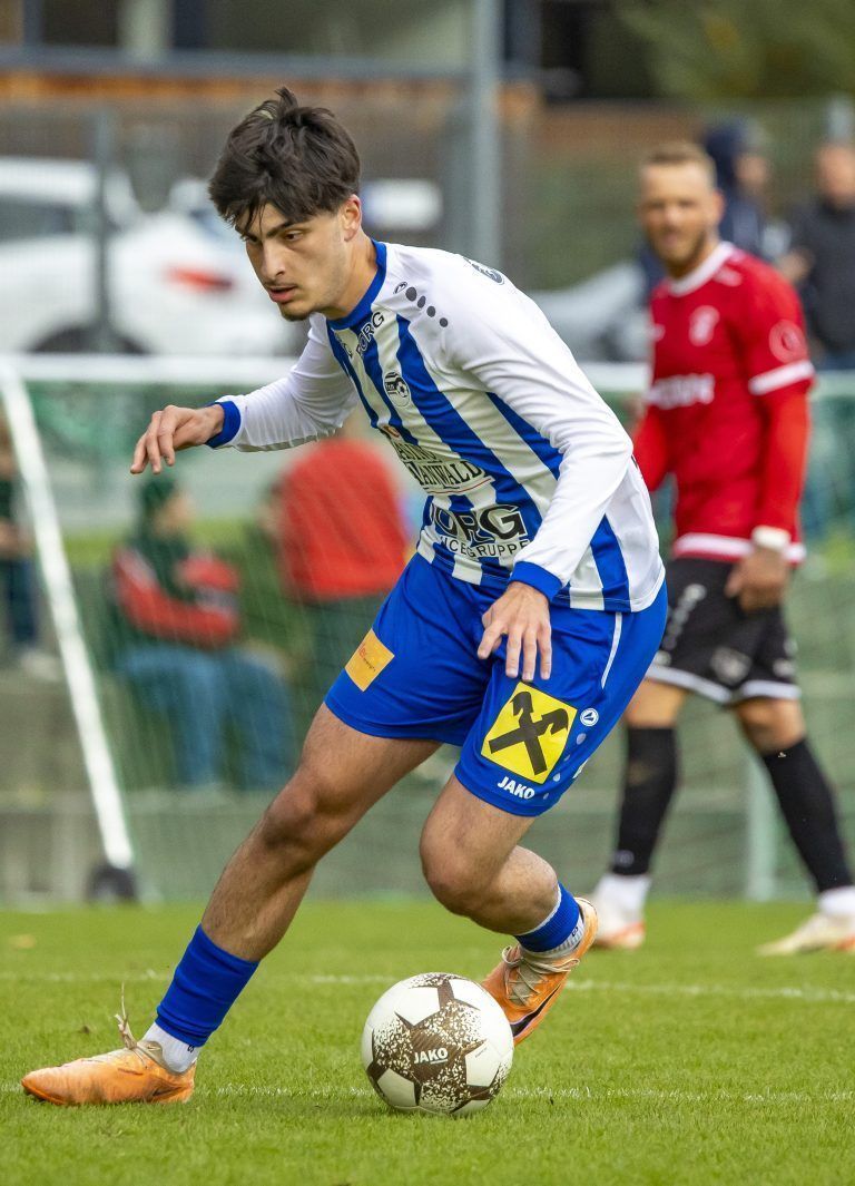 Fußball VN.at-Eliteliga-Spiels FC Nenzing gegen FC Rotenberg