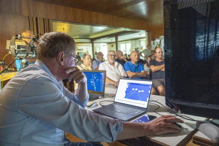 Public Viewing zur Olympiafahrt von Lukas Mähr mit Jubel