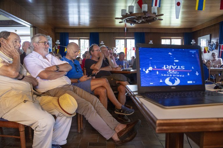 Public Viewing zur Olympiafahrt von Lukas Mähr mit Jubel