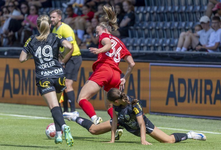 Fußball, Frauen SCR Altach vs FC Bergheim