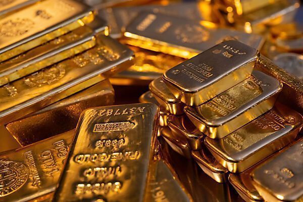 Sinkende Zinsen treiben Goldpreis auf Rekordhoch