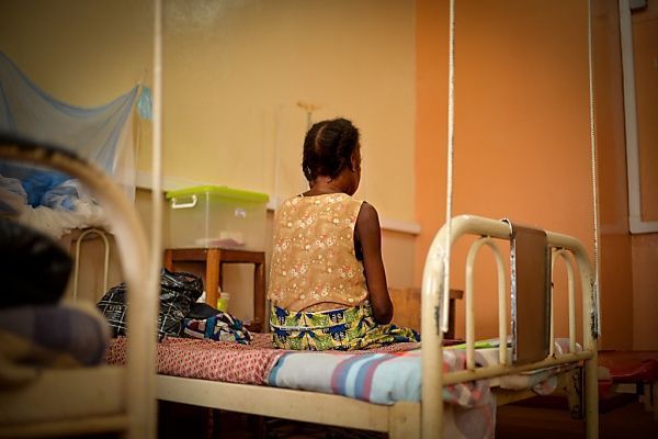 Verschuldung gefährdet Kampf gegen Aids in Afrika