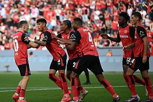 Torspektakel in Leverkusen: Bayer besiegt Wolfsburg spät 4:3
