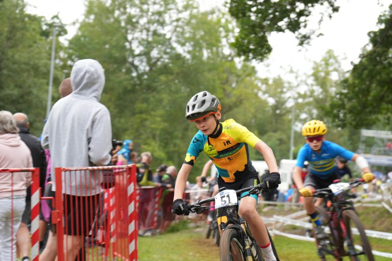 Die jungen Nachwuchsbiker gaben alles. - Erfolgreiche Mountainbike Jugend bei der EM in Schweden - Erfolgreiche Mountainbike Jugend bei der EM in Schweden
