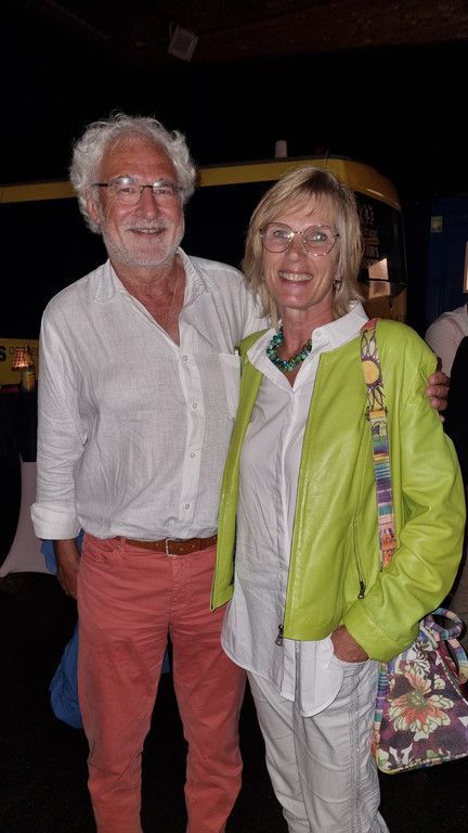 Peter und Ute Hoffmann ("taff-theaterproduktionen", CH) - Premiere Üsre Fraua