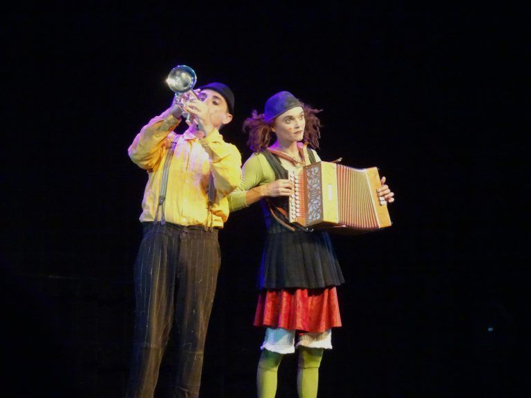 Magische Circus Nacht im Freudenhaus - Compagnia Baccalà