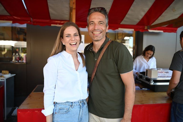 Katharina Längle mit Clemens Seewald (WG) - Tischlerei Längle Jubiläum - Jubiläumsfeier der Traditionstischlerei Längle Götzis -