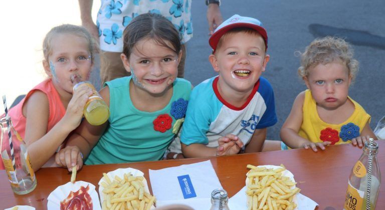 Die nächste Generation steht schon in den Startlöchern. - Ping Pong, Party und jede Menge Spaß beim 12. Oberschorbach Turnier - 12. Oberschorbach Ping Pong-Turnier