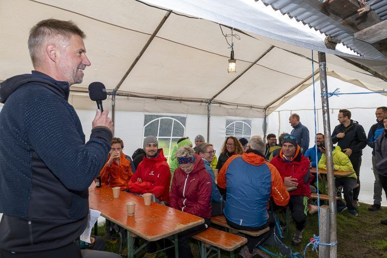 Beim dritten Klimagipfel konnte Bgm. Thomas Konrad interesiierte Gäste begrüßen. - Klimagipfel Rotenberg