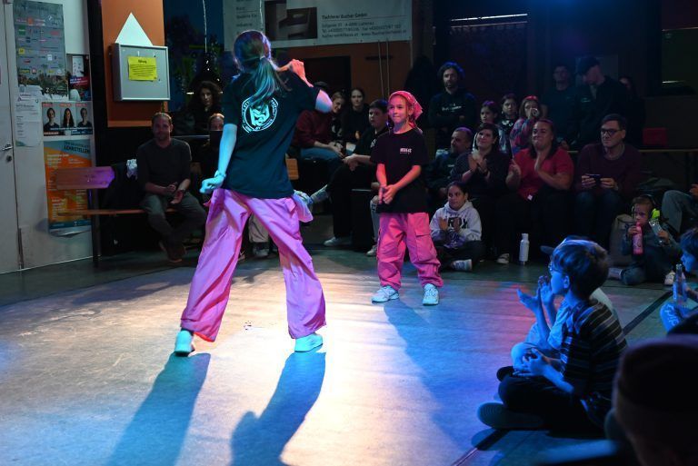 Die Kinder begeisterten das Publikum mit ihrem Können. - Culture Factor Y verwandelte sich in Dancefloor - Culture Factor Y verwandelte sich in Dancefloor