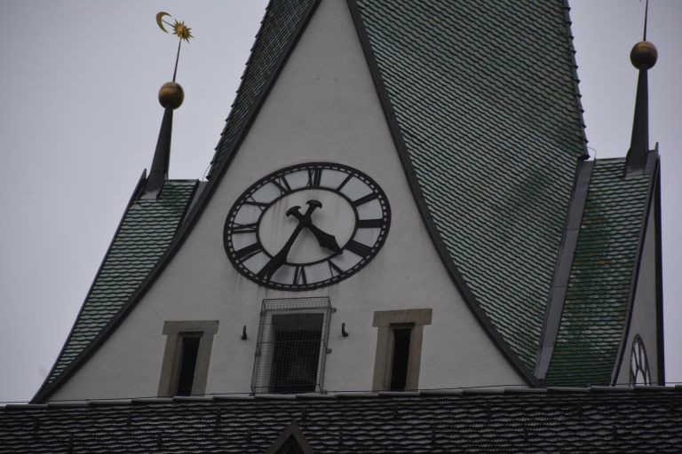 bald 100 Jahre alt - 100 Jahre Feldkircher "Domuhr"