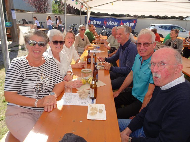 Das Klosterfest ist jedes Jahr auch ein Ort des gemütlichen Beisammenseins. - Ein Fest für die ganze Familie - Klosterfest Dornbirn 2024