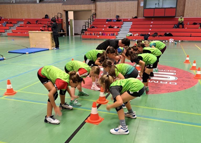 SSV U10-Girls wieder im Training - SSV U10-Girls wieder im Training