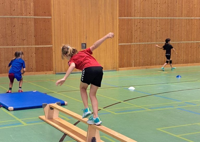 SSV U10-Girls wieder im Training - SSV U10-Girls wieder im Training
