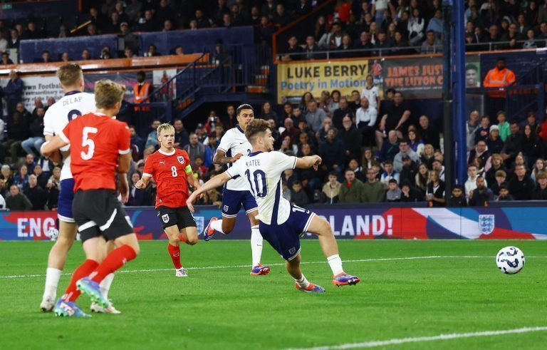 SOCCER-FRIENDLY-ENG-AUT/REPORT