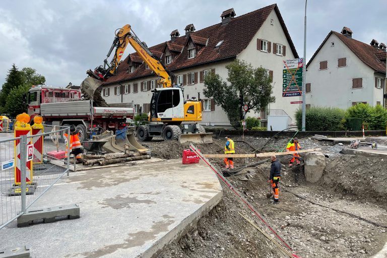 Hochspannungsleitung zweite Bauphase