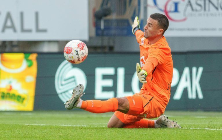 ABD0053_20240901 – ALTACH – STERREICH: Tormann Dejan Stojanovic (Altach) am Sonntag, 1. September 2024, anl. der Bundesliga- Begegnung zwischen Cashpoint SCR Altach und FK Austria Wien in Altach. – FOTO: APA/DIETMAR STIPLOVSEK